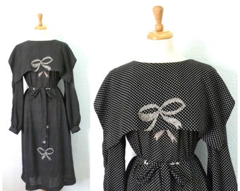 Vintage 1970s dress Polka dot Bow print Chez California  L-XL