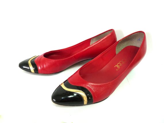 Vintage Pump hill shoes Red Black Gold Leather Co… - image 1