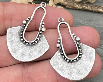Bohemian Statement Chandelier Earrings - Silver Boho Chic Jewelry. 8225
