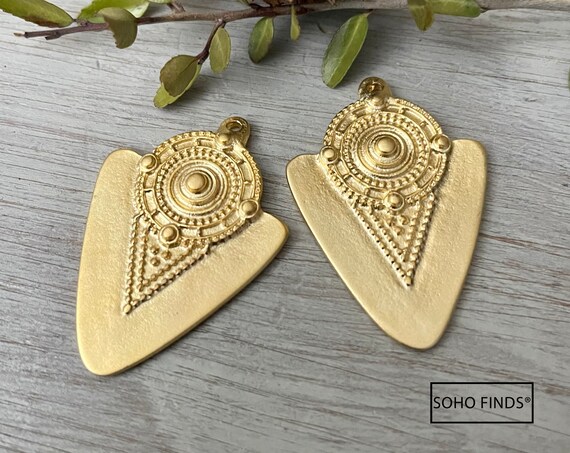 1099 - Matte Gold Plated Earring Parts - Bohemian Brass Earring Findings. 2PCS.