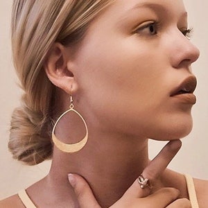 Gold Dangle Earrings, African earrings, ethnic jewelry - 5546