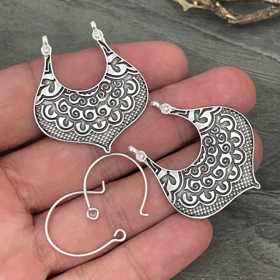 Bohemian Brass Earring Findings, Antique Silver Plated (2 Pieces with Hooks) 8133