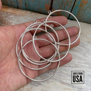 Seaview Circles - Antique Silver Plated Hoop Earrings - Circle Earring Findings.8105