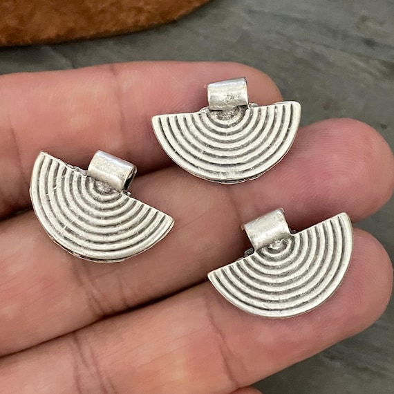 Antique Silver Plated Pewter Earring Pendants: Jewelry Making Supplies, 6 Pieces