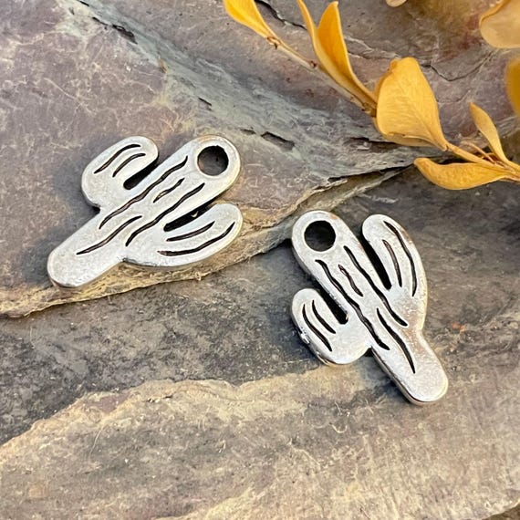 Silver Plated Cactus Charm, Jewelry Making Detail (Earring Part) 2041