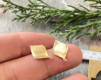 18K Gold Plated Brass Stud Earring Findings: Twist Rhombus, Nickel Free - 5132
