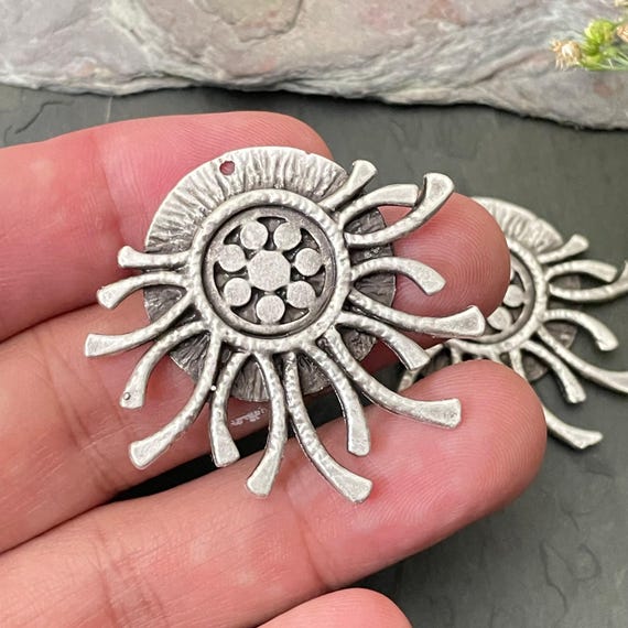 Bohemian Earring Charms: Circle Sunburst Connectors for Jewelry Making - 8243