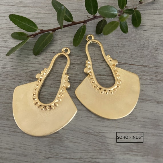 1131 - Matte Gold Plated Earring Parts - Bohemian Brass Earring Findings. 2 PCS.