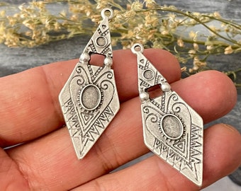 Brass Bohemian Earring Charms Findings for Jewelry Set Supply Making. Silver Plated Jewelry Designs for Jewelry making.2 Pieces 8207
