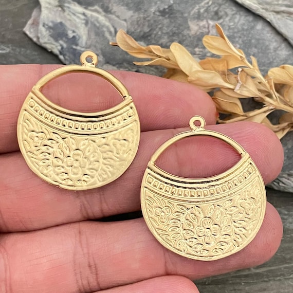 Matte Gold Plated Drop Charms: Bohemian Brass Earring Findings (35x30 mm) - 1065