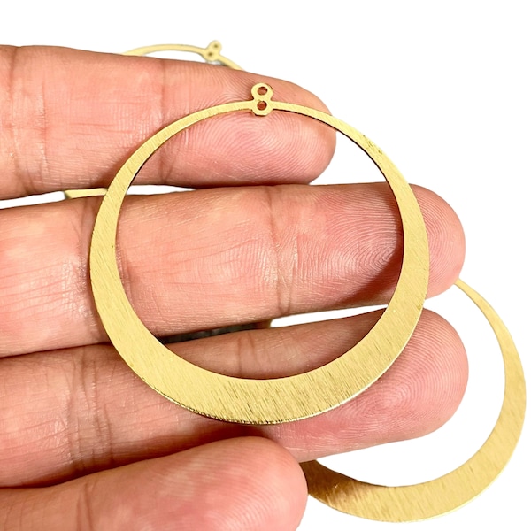 Brass Circle Charms - Textured Circle Shape Raw Brass Charm Pendant - Earring Findings - Jewelry Supplies- 3151