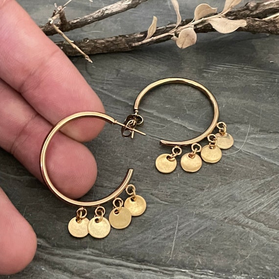 Minimalist Layered Earrings - Delicate Handcrafted Pieces for a Bohemian Look. 5603