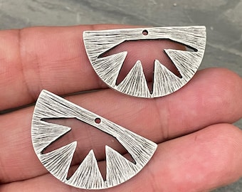 Colgantes de sol de plata antigua: Componentes para pendientes estilo boho - 8080