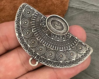 Antique Silver Plated Brass Bohemian Necklace Pendant - 8078