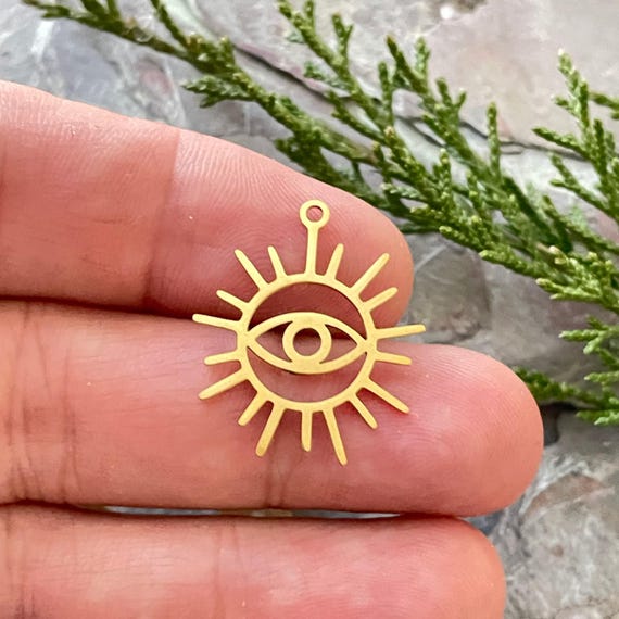 Laser Cut Stainless Steel Charm, Golden Eye Pendant (26x23mm) 2031