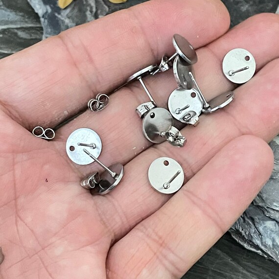 Circle Earring Studs: Flat Round Steel Posts (8mm, 10 Pieces)