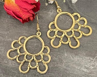 Estilo hippie: Pendientes circulares de estilo bohemio de Soho Finds - 5395