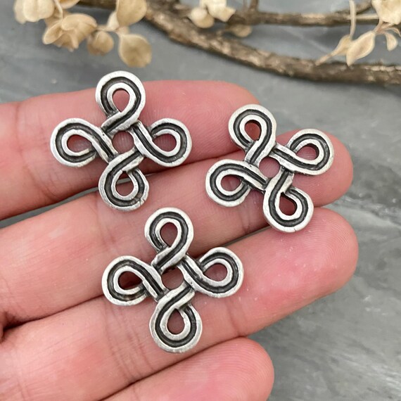 Antique Silver Plated Earring Charms: Bohemian Brass Findings (6 Pieces) - 7039