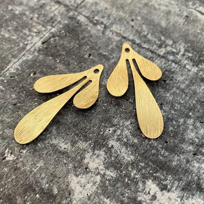 Raw Brass Charms: Textured Leaf Earrings for Jewelry Making - 3078 image 2