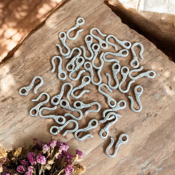 Archer Hooks Antique Silver Plated. 24 Pieces- 9012