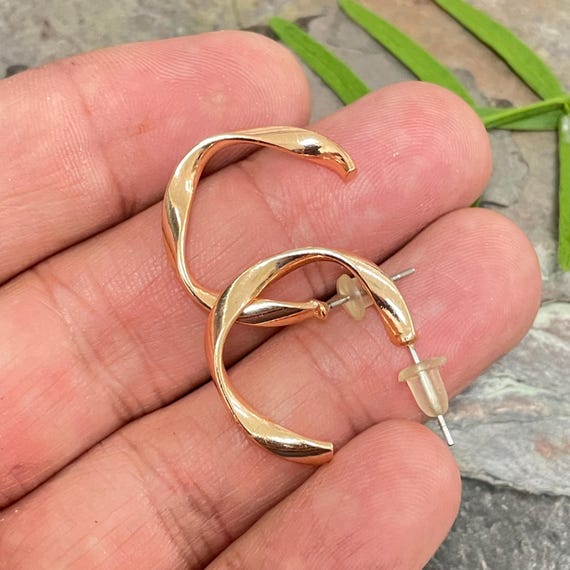 Geometric Earrings: Bohemian Minimalist Dangle Style (Gold or Steel)