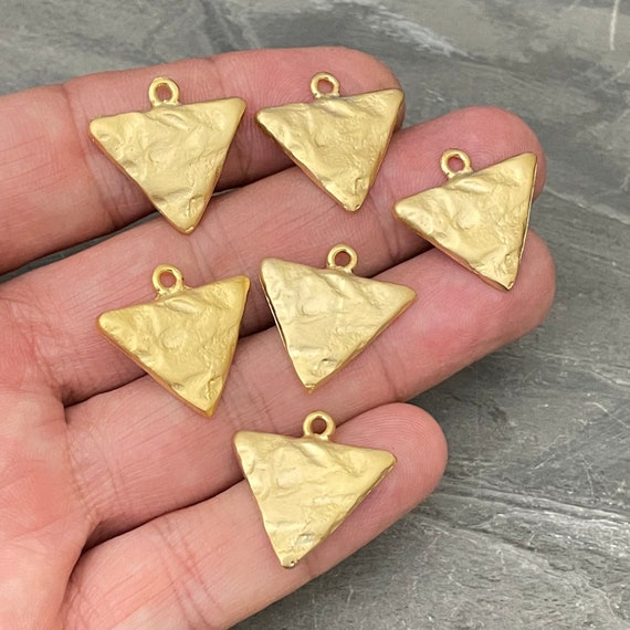 6 Pieces Gold Triangle Charms. Matte Gold Plated Earring Parts.Bohemian Brass Earring Findings. (22x22x1mm) - 1150