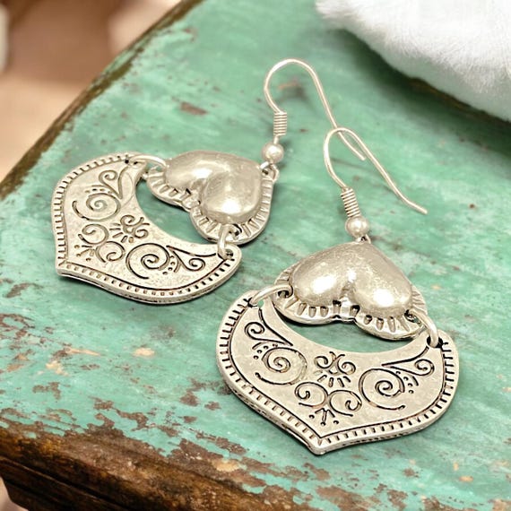 Bohemian Heart Dangle Earrings: Silver Tone Jewelry