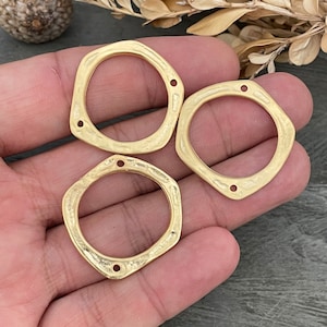 Circle Charms for Earring Making. Gold Plated Hoop Earring Connectors. Matte Gold Circle Earring Findings. 1056