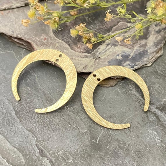 Brass Earring Findings: Raw Gold-Tone Connectors - Jewelry Supplies - 3107