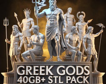 Puede incluir: Un conjunto de estatuas que representan dioses griegos, representadas en un estilo monocromático. Las figuras son musculosas y sostienen varios objetos simbólicos, como tridentes y lanzas. El texto "GREEK GODS 40GB+ STL PACK" se muestra en una base rectangular.