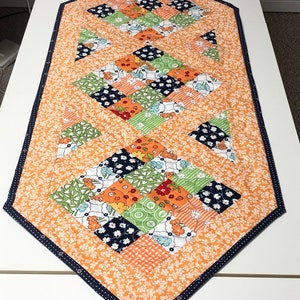 To the Point Table Runner | PDF Pattern - Etsy