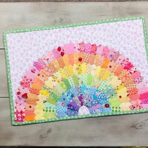 Rainbow Mini Dresden Wall Hanging | PDF Pattern