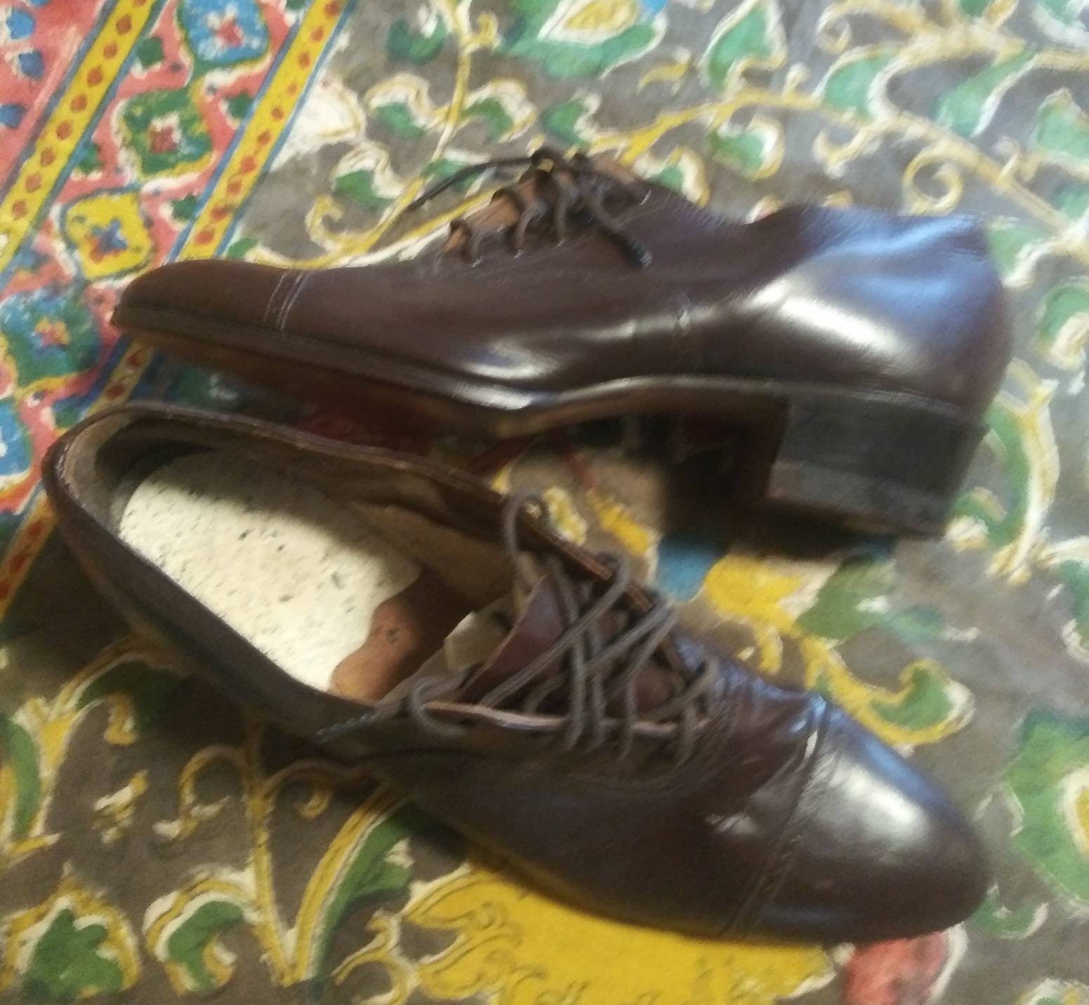 small heel lace up shoes