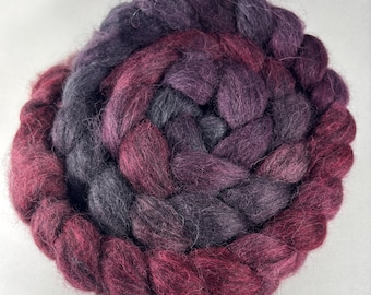 Spinning Fiber - Baby Alpaca Combed Top / Roving 4 oz - Pinot Noir