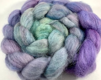 Baby Alpaca Combed Top - spinning fiber - Lilac to Sage gradient - roving 4 oz