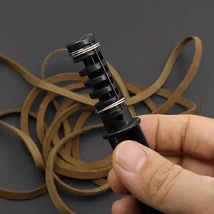 Swivel Leather Strip Cutter Hand Tool, DIY Leathercraft Crafting Tool, with 3-Blade Steel Tip, for Precision Strips and Shapes