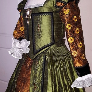 Women's PLUS SIZED Renaissance Dress, Elizabethan, Tudor, Costume, Bridal Gown (Custom Made To Order) - Labor Fees