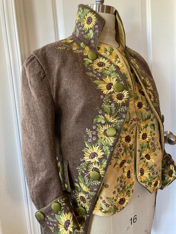 Men's 18th Century, 1780s French Court Ensemble  SIZES 34 to 48 -  Made To Order