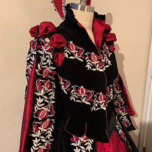 Women&#39;s Gown with Spanish Sleeves PLUS SIZES AVAILABLE Custom Embroidery, Elizabethan Dress, Costume,  (Made To Order)  Labor Fees