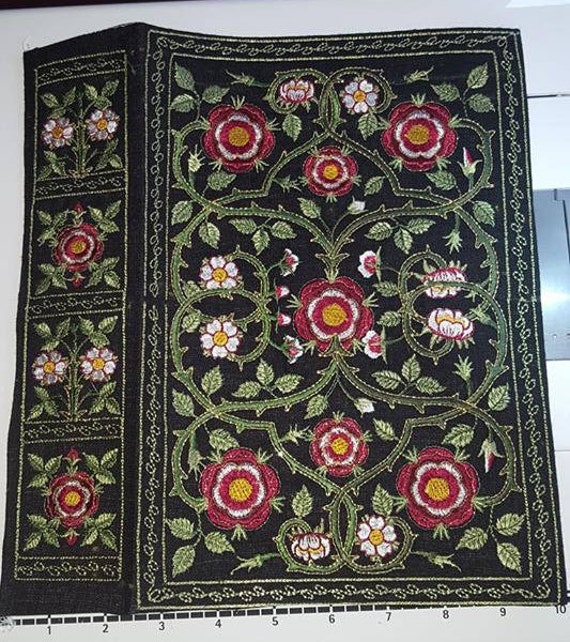 Elizabeth I Book Cover - Authentic Reproduction, EMBROIDERED Tudor Bible Cover 8"x12"x2.5"