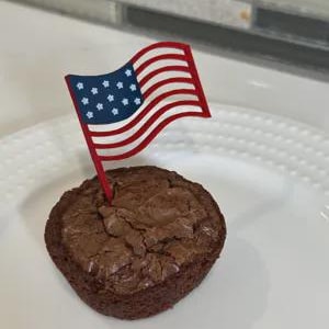 Topos de cupcake com bandeira patriótica dos EUA – Memorial Day | 4 de julho | Dia dos Veteranos – Conjunto de 6 ou 12