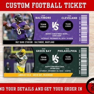 Könnte beinhalten: Zwei individuelle Football-Tickets mit Teamlogos, Spielinformationen und personalisierten Nachrichten. Das obere Ticket zeigt Baltimore gegen Cleveland, und das untere Ticket zeigt Green Bay gegen Philadelphia. Die Tickets sind in einem lila und grünen Farbschema gestaltet.