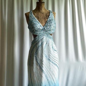 Vintage Y2K SILK mermaid ombre gothic beaded embellished fairycore prom evening occasion homecoming open back maxi long dress - Size S