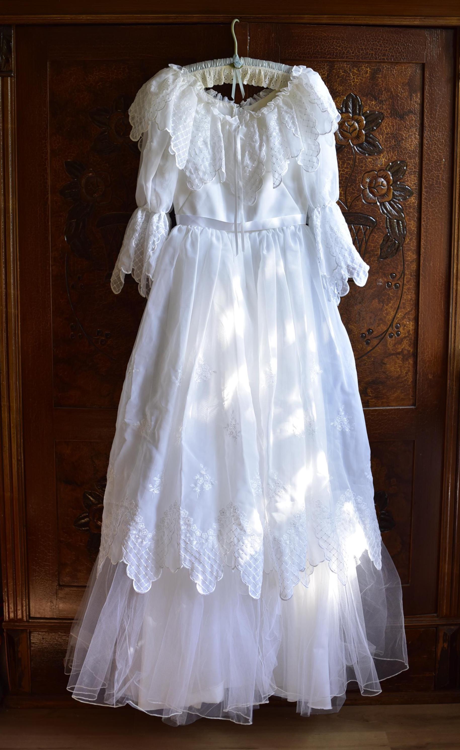 Vintage Y2K Lace Wedding Dress: Whimsygoth Fairycore Maxi, Size