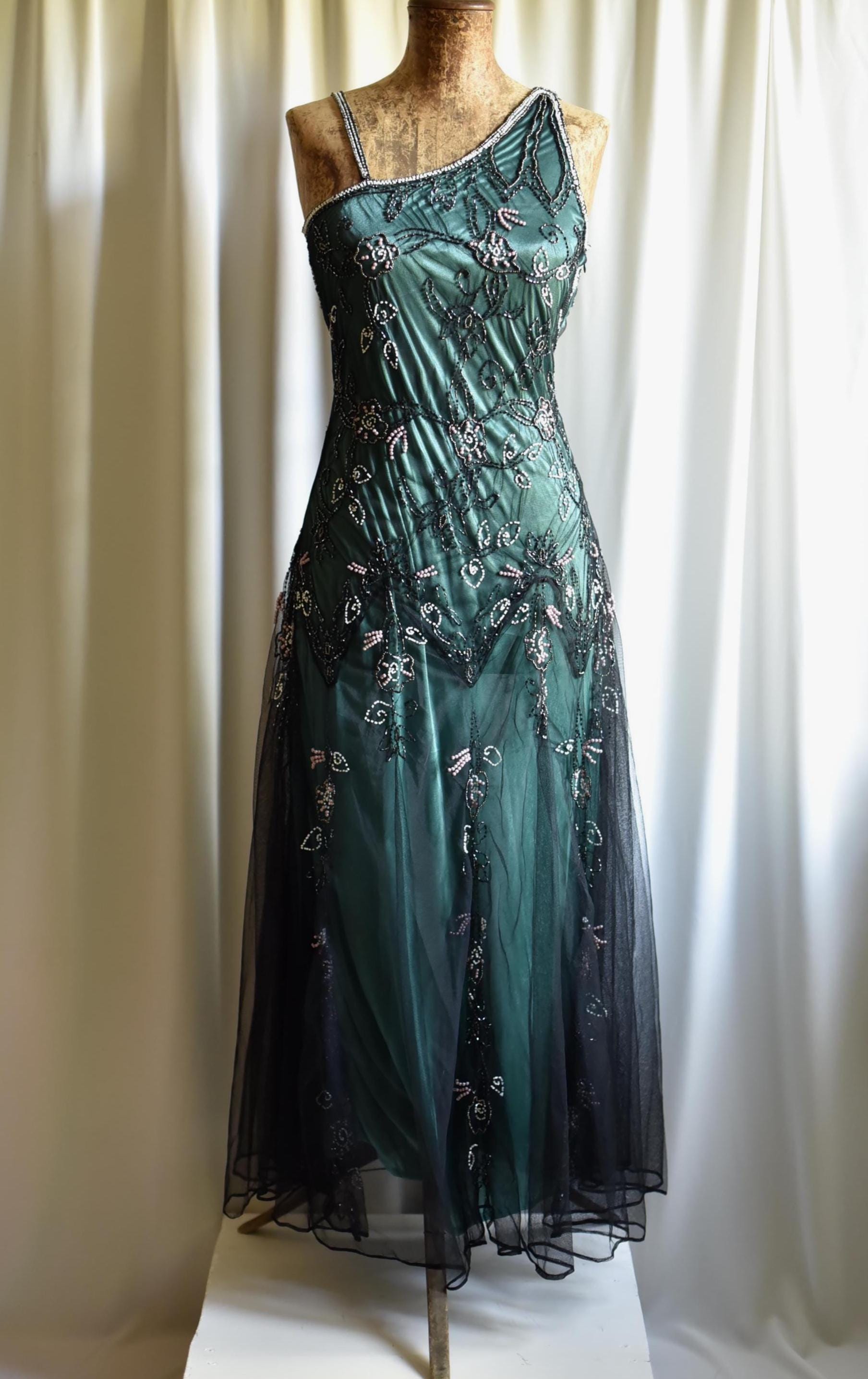vintage beaded maxi dress Vintage Beaded Fairy Maxi Gown (M/L) – Holy Thrift main image 1