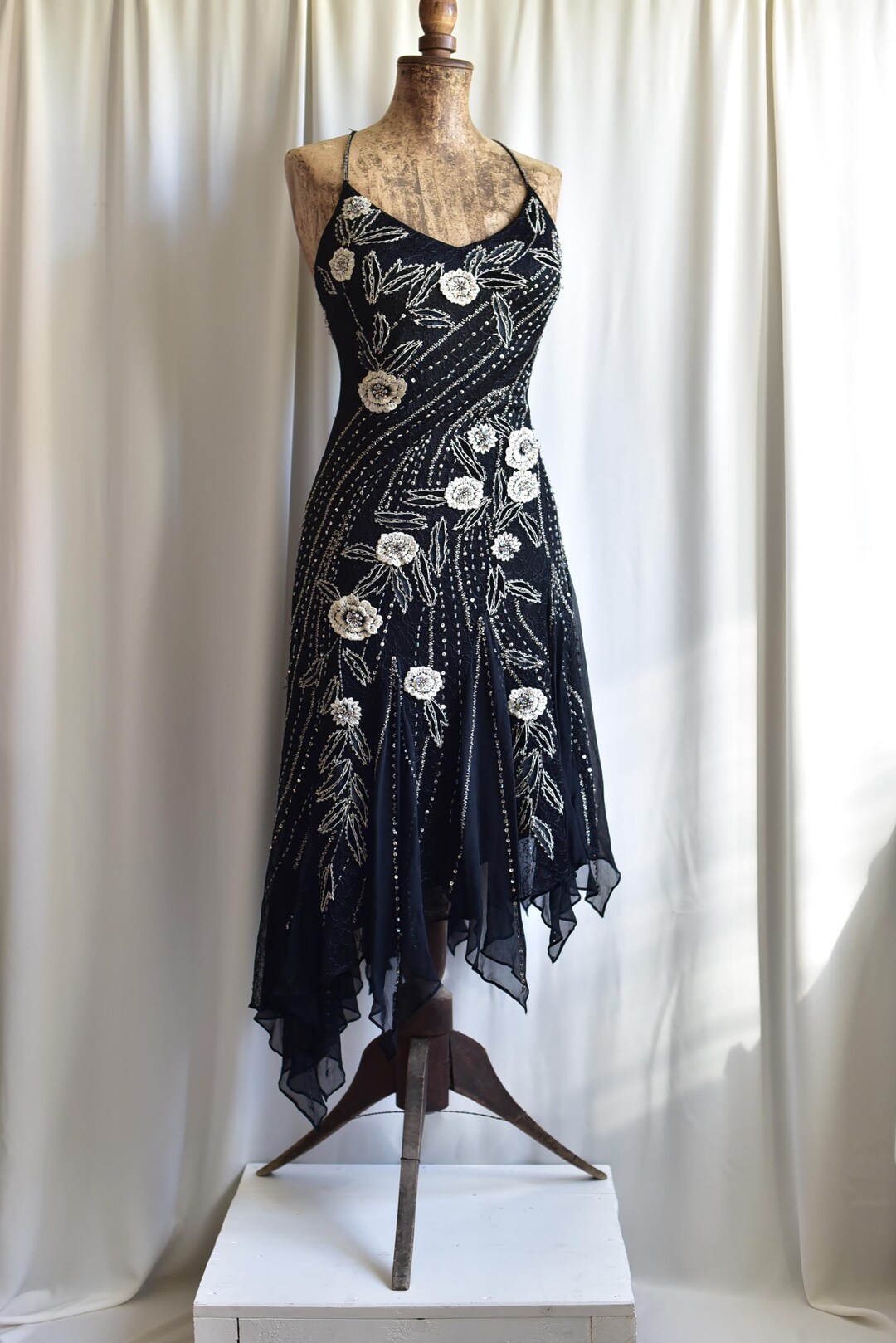 Vintage Y2K Beaded Asymmetric Jellyfish Floral Gothic Embellished