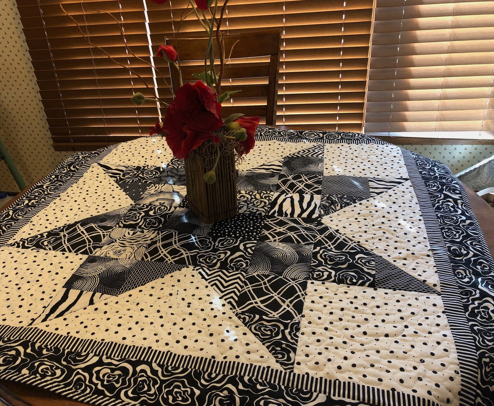 Black and White Star Quilted Square Reversible Table Topper Quiltsy ...