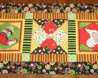 Fanciful Chicken Pieced Quilted Table Runner Quiltsy Handmade