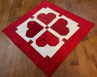 Valentine Heart Pieced QuiltedTable Topper Quiltsy Handmade