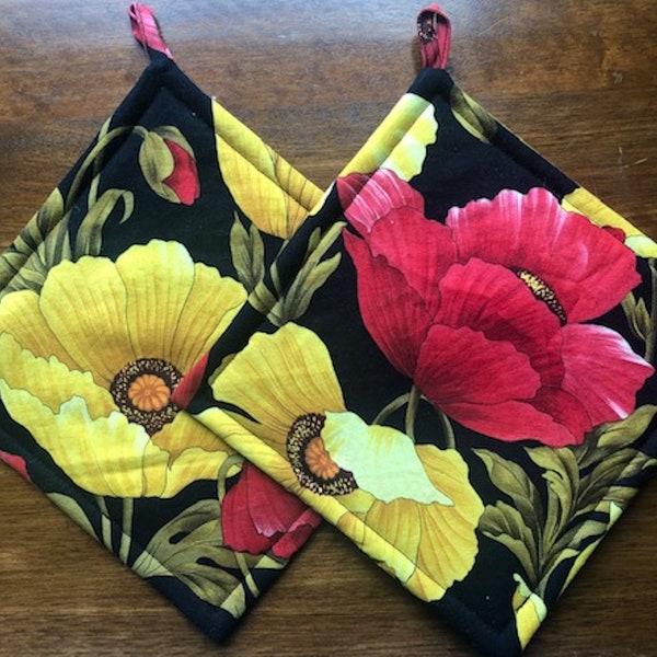 Tulips Pot Holders Bright Red and Yellow Quilted Handmade Quiltsy Team